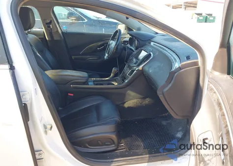 2015 Buick Lacrosse Premium Ii z USA, uszkodzony, nr VIN 1G4GF5G33FF160174